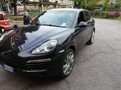 Porsche Cayenne vettura stupenda tenuta benissimo super accessoriata Nero usata GRUGLIASCO
