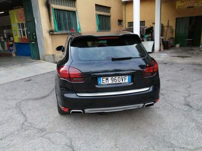 Porsche Cayenne vettura stupenda tenuta benissimo super accessoriata Nero usata GRUGLIASCO