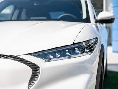 Ford Mustang Elettrico Standard 269CV Bianco usata Silea