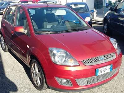 Ford Fiesta 1.4 TDCi 5p. Clever Lilla usata Alba