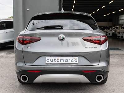 Alfa Romeo Stelvio 2.2 Turbodiesel 210 CV AT8 Q4 Executive Grigio usata Silea