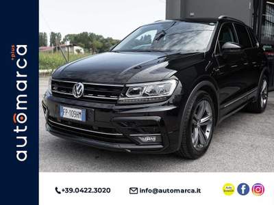 Volkswagen Tiguan 1.6 TDI SCR Sport BMT R-Line Nero usata Silea
