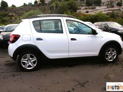 Dacia Sandero  Stepway 1.5 dci s&s 90cv auto usata Aci Catena