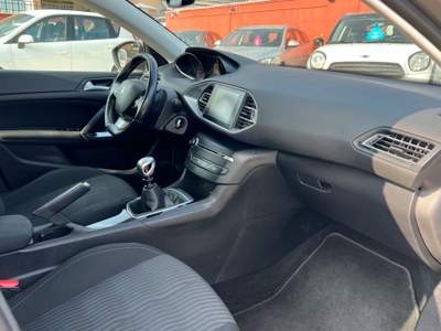 Peugeot 308 VETTURA IN OTTIME CONDIZIONI Grigio usata Ciampino