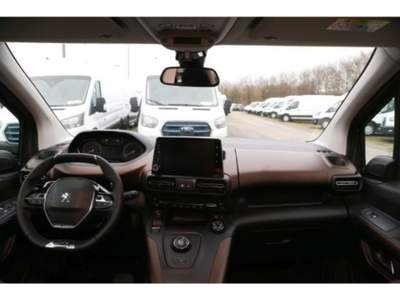 Peugeot Rifter Puretech 130 S&S EAT8 GT Long 7 posti Grigio usata Castelnuovo Rangone