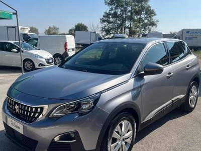 Peugeot 3008 BlueHDi 130 S&S Business Grigio usata Giugliano in Campania