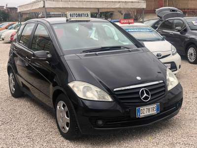 Mercedes-Benz Classe A CDI CAMBIO AUTOMATICO 2010 Nero usata Acerra