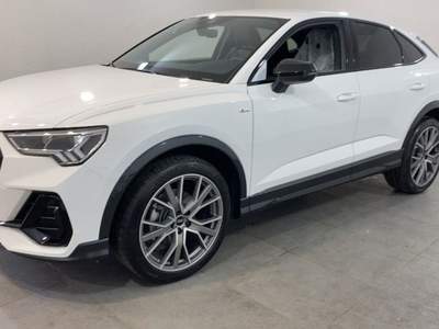 Audi Q3 35 TDI S tronic S line edition Bianco usata Polistena