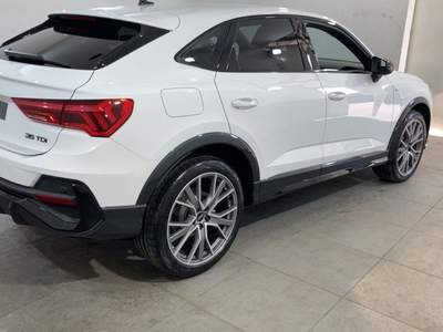 Audi Q3 35 TDI S tronic S line edition Bianco usata Polistena