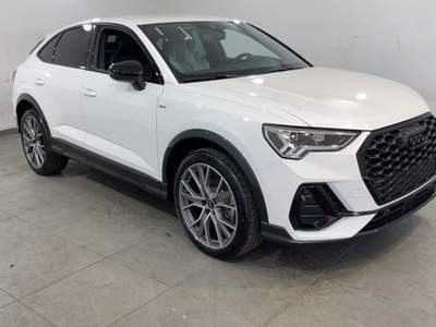 Audi Q3 35 TDI S tronic S line edition Bianco usata Polistena