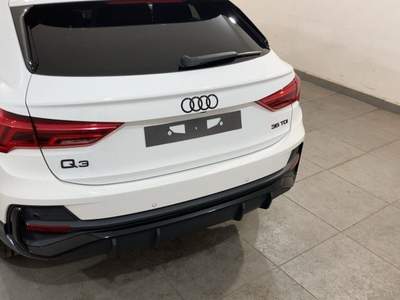 Audi Q3 35 TDI S tronic S line edition Bianco usata Polistena