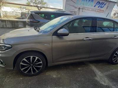 Fiat Tipo 1.6 Mjt 5 porte Lounge Grigio usata Martinsicuro