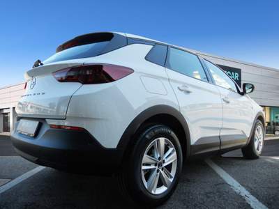 Opel Grandland 1.2 130cv MT6 Bianco usata Bologna