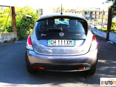 Lancia Ypsilon  1.0 firefly hybrid Silver s&s 70cv Grigio usata Aci Catena