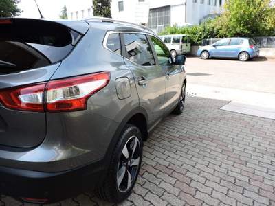 Nissan Qashqai 1.6 dCi 4WD N-Connecta Grigio usata Castel San Pietro Terme