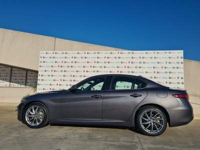 Alfa Romeo Giulia 2.2 Turbodiesel 150 CV AT8 Grigio usata Cagliari