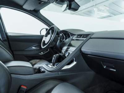 Jaguar E-Pace 2.0D 150 CV AWD aut. S usata Vicenza