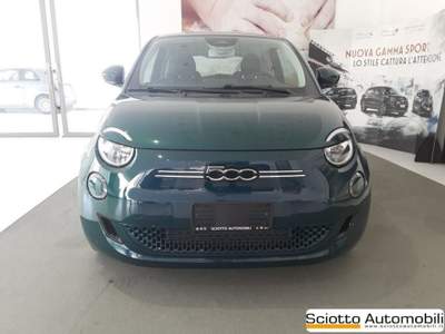 Fiat 500 Berlina 42 kWh Verde usata MESSINA