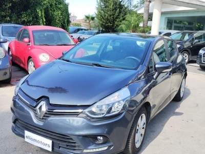 Renault Clio 1.5 dCi 75 CV 5p. Dyn. EcoBusiness Grigio usata Modica