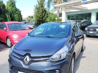 Renault Clio 1.5 dCi 75 CV 5p. Dyn. EcoBusiness Grigio usata Modica