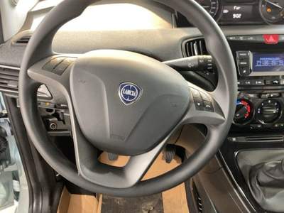 Lancia Ypsilon 1.0 FireFly 5 porte S&S Hybrid Silver Blu/Azzurro usata Canino