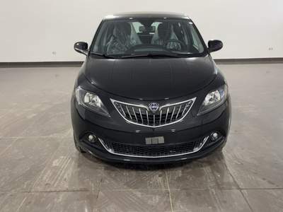 Lancia Ypsilon 1.0 FireFly 5 porte S&S Hybrid Gold Nero usata Canino