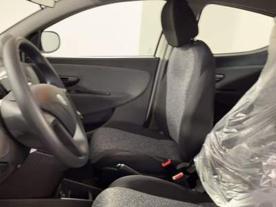 Lancia Ypsilon 1.0 FireFly 5 porte S&S Hybrid Silver Bianco usata Canino