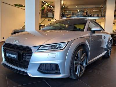 Audi TT Coupé 2.0 TDI ultra S line Grigio usata Napoli