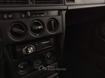 Mercedes-Benz Classe E E190 2.3 16v Nero usata Rivoli