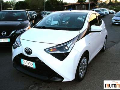 Toyota Aygo  5p 1.0 x-cool 72cv Bianco usata Aci Catena