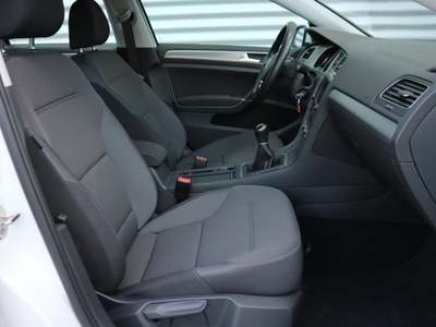 Volkswagen Golf 1.6 TDI 110 CV 5p. Comfortline Bianco usata Castelnuovo Rangone