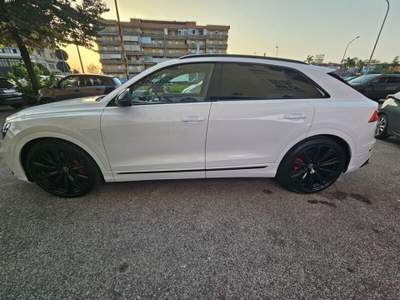 Audi Q8 SQ8 TFSI quattro tiptronic sport attitude Bianco usata San Nicola la Strada