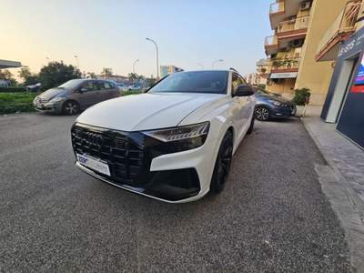 Audi Q8 SQ8 TFSI quattro tiptronic sport attitude Bianco usata San Nicola la Strada