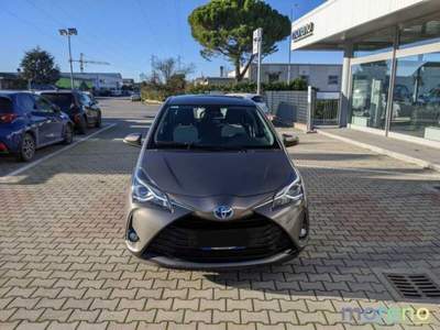 Toyota Yaris 1.5 Hybrid Active Plus Grigio usata Faenza