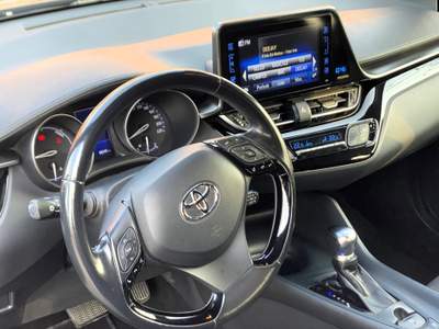 Toyota C-HR Toyota C-HR C-HR 1.8 Hibrid Business 2wd e-cvt Nero usata Peschiera Borromeo