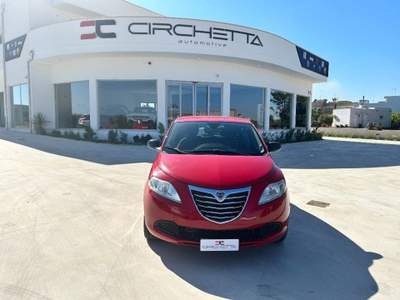Lancia Ypsilon 1.3 MJT 16V 95 CV 5 porte S&S Silver Rosso usata Poggiardo