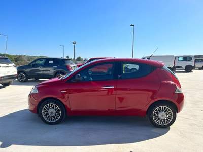 Lancia Ypsilon 1.3 MJT 16V 95 CV 5 porte S&S Silver Rosso usata Poggiardo