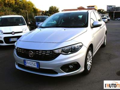 Fiat Tipo  5p 1.3 mjt Easy s&s 95cv  Argento usata Aci Catena