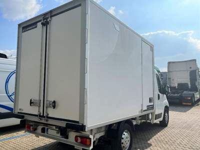 Peugeot Boxer 335 + gruppo frigo Bianco usata Filago
