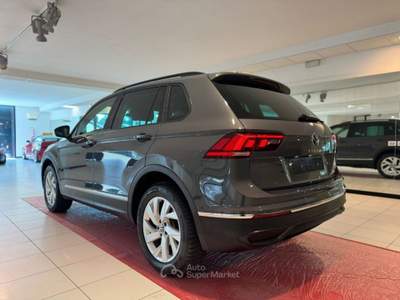 Volkswagen Tiguan 2.0 tdi 150cv dsg SENSORI 360*CLIMA 3 ZONE Grigio usata CONEGLIANO