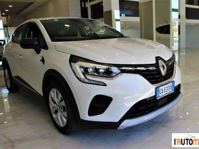 Renault Captur  1.5 blue dci Zen 95cv Bianco usata Aci Catena