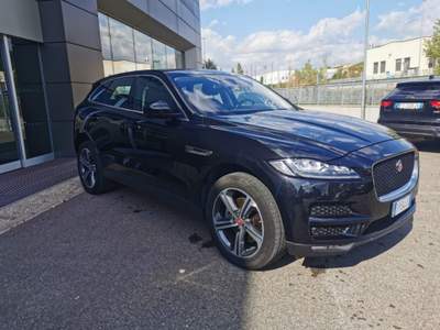 Jaguar F-Pace 2.0 D 240 CV AWD aut. Prestige Nero usata Scarperia e San Piero