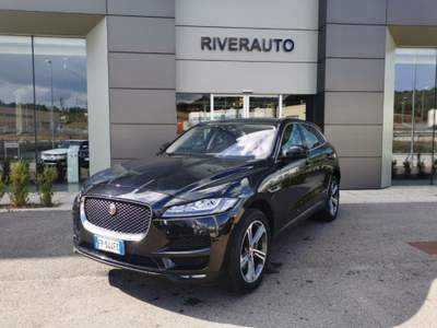 Jaguar F-Pace 2.0 D 240 CV AWD aut. Prestige Nero usata Scarperia e San Piero