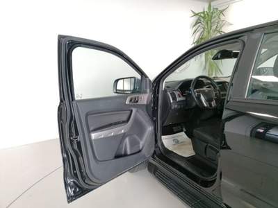 Ford Ranger 2.0 TDCi DC XLT 5 posti GANCIO TRAINO Nero usata Occhiobello