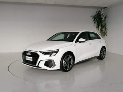 Audi A3 SPB 35 TDI S tronic S line edition LED MATRIX Bianco usata Occhiobello
