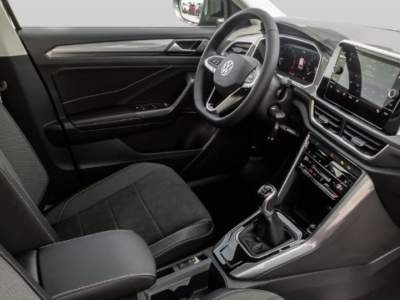 Volkswagen T-Roc 1.0 TSI  Style Nero usata Castelnuovo Rangone