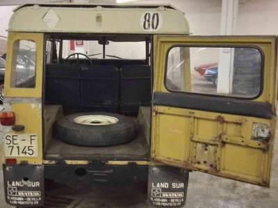 Land Rover Defender 109 DIESEL 6 POSTI Beige usata TORINO