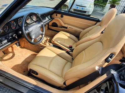 Porsche 911 Carrera 2 Cabrio 272cv Nero usata Livorno