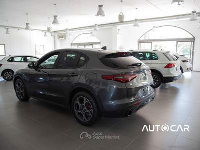 Alfa Romeo Stelvio Stelvio 2.2T.diesel 190CV AT8 RWD Sprint Grigio usata Carsoli