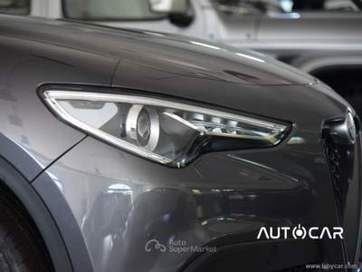 Alfa Romeo Stelvio Stelvio 2.2T.diesel 190CV AT8 RWD Sprint Grigio usata Carsoli